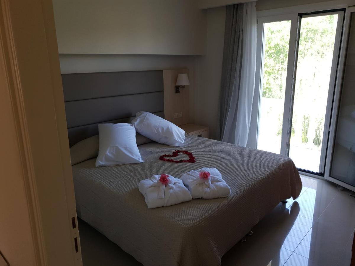 Angelika House 1 Apartment Marathias  Ngoại thất bức ảnh